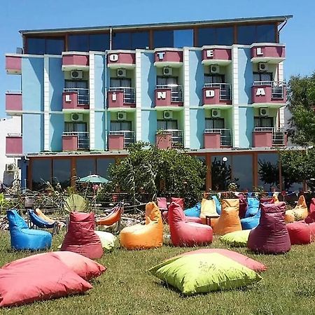 Linda Butik Otel Guemuelduer Izmir Exterior foto